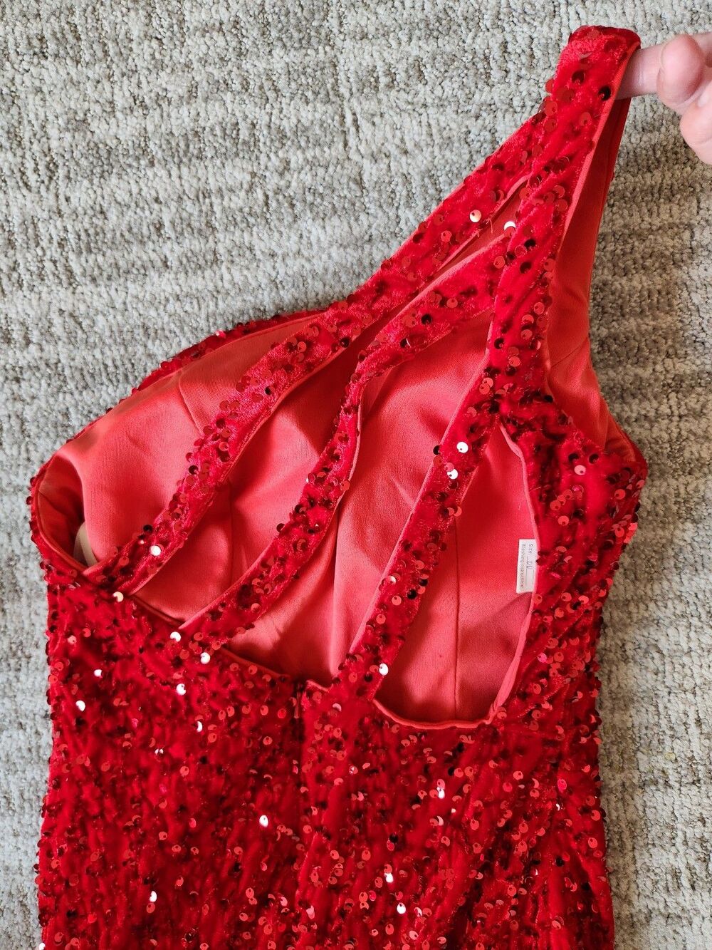 Red Sequin One Shoulder Crushed Velvet Maxi Dress with High Slit size 00 - Picture 9 of 12